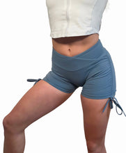 Load image into Gallery viewer, Side Tie Scrunch Shorts