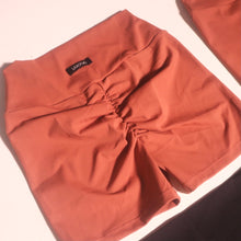 Load image into Gallery viewer, Classic Scrunch Short